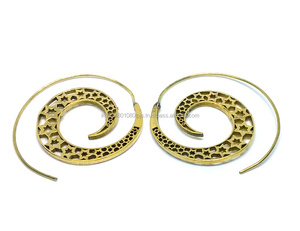 Bijoux bohème cadeau spirale laiton couleur or boucle d'oreille cadeaux d'anniversaire pour elle - Product Image 2