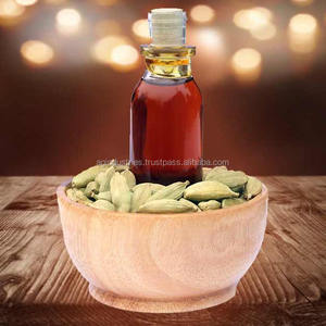 Huile essentielle de cardamome GMP certifiée 100% huile de cardamome liquide pure et naturelle supérieure OBM (fabrication de marque originale) - Product Image 4