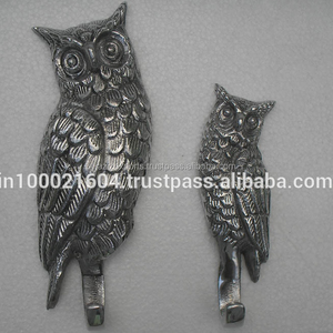 Gancho de aluminio decorativo moderno ganchos de pared de Metal con temática de anime y animales - Product Image 2