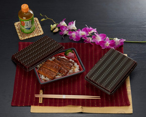 กล่องพลาสติกใส่อาหารญี่ปุ่นกล่องใส่อาหารกลางวันกล่องใส่ซูชิแบบใช้แล้วทิ้ง - Product Image 2