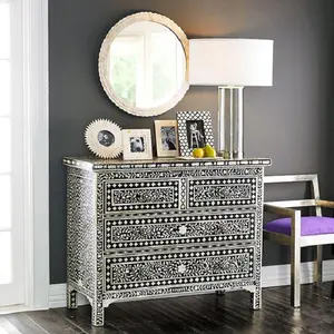 Armoire de salon en bois massif de style traditionnel antique avec incrustations en os, mobilier de maison de qualité supérieure pour chambre à coucher, villa, exporté - Product Image 1