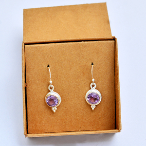 Genuino redondo púrpura amatista piedra preciosa 925 plata esterlina pendientes colgantes joyería hecha a mano mayorista fabricación CASA DE PLATA - Product Image 2