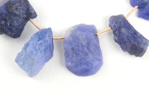 Piedra preciosa de tanzanita azul Natural perforada lateral sin pulir piedra de nacimiento en bruto de diciembre al por mayor de alta calidad - Product Image 3