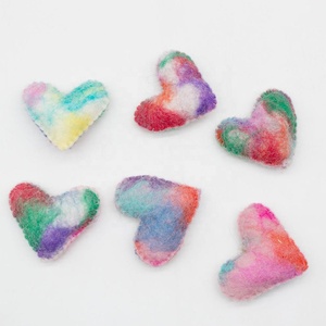 FCS-066 de corazón de respetuoso del medio ambiente de lana de Nueva Zelanda decoraciones de Navidad y la artesanía fieltro mujeres artesano de Nepal - Product Image 2