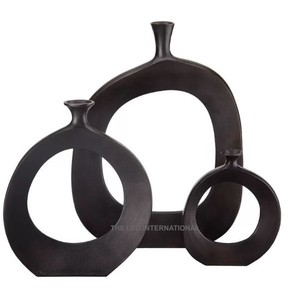 Grands vases à fleurs pour centre de table de mariage, pots à fleurs décoratifs noirs vintage à bas prix - Product Image 1