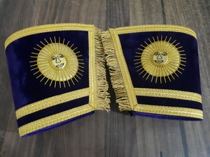 DELANTAL MASONICO REGALIA PAST MASTER CON PUÑOS Y COLLAR A JUEGO - Product Image 4