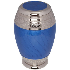 Aria Wheat American Style Metal Urn Suministros funerarios de cremación de latón para adultos Hecho en India por Brassworld - Product Image 4