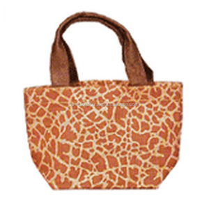 Bolsa de Compras Mediana Lowellcraft con Estampado de Jirafa, Material No Tejido, Asa Superior y Asa Larga para Llevar al Hombro - Product Image 1