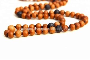 Aromathérapie Lave Bois De Santal 108 Mala Perles Nouées Japamala Perles De Prière Religieux Unisexe Long Collier pour Fête et Cadeau - Product Image 3