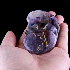 Ensemble de 4 pièces Feng Shui sculpté Palmier Agate Cristaux Gravés Symboles Chakra Pierre Semi-Précieuse Pierre Artisanale Améthyste - Product Image 4