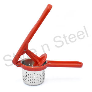 Acero inoxidable Premium Cocina Metal Presión Patatas Ricer Acero inoxidable Patatas Triturador Mango de plástico - Product Image 3