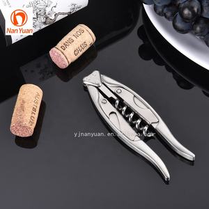 <span class=keywords><strong>Tire</strong></span>-<span class=keywords><strong>bouchon</strong></span> ouvre-aile <span class=keywords><strong>professionnel</strong></span> en métal ailé multifonctionnel de qualité supérieure - Product Image 6