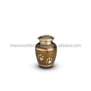 Urnas funerarias de bronce para mascotas, suministros funerarios de India para cenizas de perros, Brassworld - Product Image 1