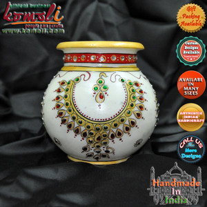 Kalash en marbre décoratif peint à la main, tailles personnalisées de 5 pouces, articles de pooja en marbre - Product Image 2