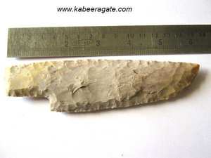 Vente en gros de pointes de flèches sculptées en pierre précieuse agate quartz rose améthyste lames de couteau pendentif en cristal avec motif de guérison - Product Image 3