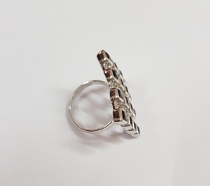 Bague de fiançailles et d'anniversaire élégante en argent sterling 925 avec iolite, sertie en grappe carrée tendance, plaquée rhodium - Product Image 3