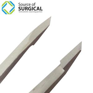 Pinzas de Cejas de Acero Inoxidable de Alta Calidad para Profesionales Quirúrgicos, Punta Inclinada - Product Image 4