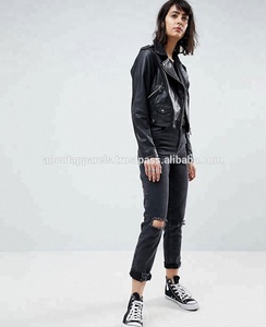 Chaqueta de motociclista bordada corta con cremallera de cuero a granel, chaqueta y abrigos de moto de piel de oveja genuina transpirable para mujer - Product Image 3