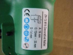 Cloueuse pneumatique à tir unique APLUS ZN-12M19 pour application décorative sur les canapés - Product Image 3