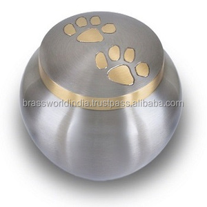 Suministros funerarios para cenizas de mascotas, urna de cremación de la India de Brassworld, ODYSSEY - Product Image 4