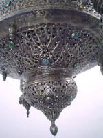 Lustre suspendu islamique de style antique Zahereen BR175 en bronze avec pierres précieuses, pour hôtel, lumière à économie d'énergie à intensité variable, garantie de 3 ans