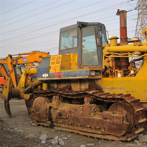 Bulldozer sur chenilles Komatsu D155 à bas prix, bulldozer Komatsu D155-A d'occasion pas cher en vente à Shanghai - Product Image 3