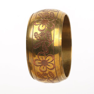 กำไลแฟชั่นผู้หญิงลายหญ้าหลากสีเครื่องประดับดีไซน์ใหม่ล่าสุด - Product Image 1