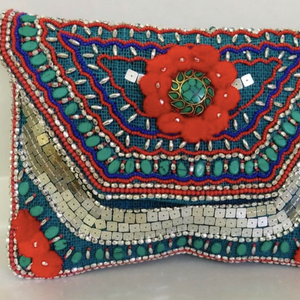 Venta al por mayor de lujo yute sobre bolso de mano bordado a mano con flecos monedas rebordear decoración material de cristal - Product Image 1