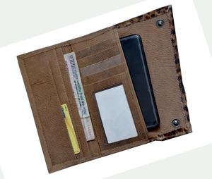 Cartera de mano de cuero genuino tallada antirrobo para mujer, cierre de cremallera, solapa con estampado Animal, bolso del fabricante, exportado a la India - Product Image 4