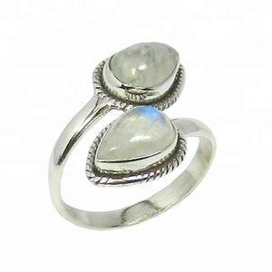 925แหวนพลอยสีเงินสเตอร์ลิงสีรุ้งมูนสโตนเครื่องประดับชั้นดีสไตล์วินเทจแหวนเวอร์เมียลนิรันดร์ - Product Image 1