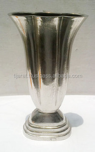 Best Trending Modern Design Metal Aluminum <b>Flower</b> <b>Vase</b> Customized Size and Shape with Logo for Home and Hotel Decoration - Product Image 6