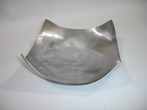 Vantage Plateau de fruits de table de luxe moderne avec finition nickel pour la maison et la cuisine Utilisation des fêtes de désherbage - Product Image 2