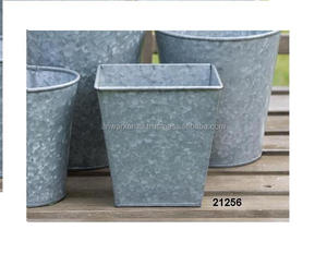 Metal venta al por mayor hecho a mano linterna Tealight galvanizado Zinc flor jardineras - Product Image 1