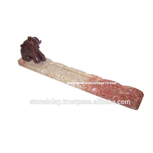 Support d'encens en pierre de savon naturelle - Product Image 1