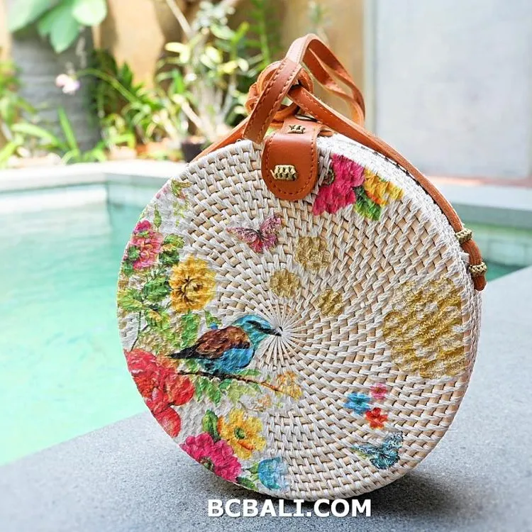 BEST QUALITY PRODUCTS >>>>Fashion Trend Circle Round Leather Sling Straw Rattan Women Bags Rafia with DECO Flowers 2019