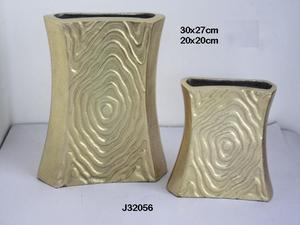 Venta caliente de jarrones de flores de aluminio fundido en acabado de latón también se puede hacer en otros acabados Florero para la decoración del hogar - Product Image 2