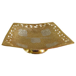 Cuenco de latón hecho a mano, 2 tonos con acabado dorado y plateado - Product Image 1