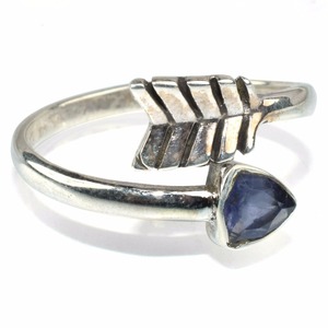 Bague en argent Sterling 925 Iolite en forme de Triangle, fournisseur de bijoux en argent indien, bijoux en argent uniques - Product Image 1