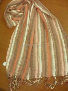 Mode hivernale pour adultes, écharpe et châle traditionnels tissés à la main pour temps froid - Product Image 4