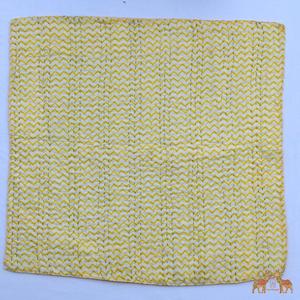 Couette pour bébé en coton biologique, faite à la main, style indien traditionnel, couverture douce et confortable pour les nouveau-nés et les hôtels. - Product Image 3