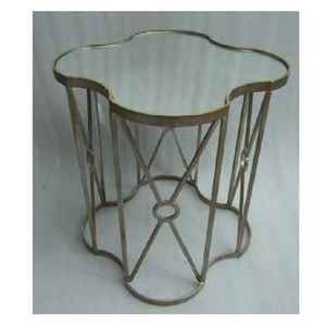 Table d'éveil avec finition en laiton Antique, nouveau Design classique - Product Image 1