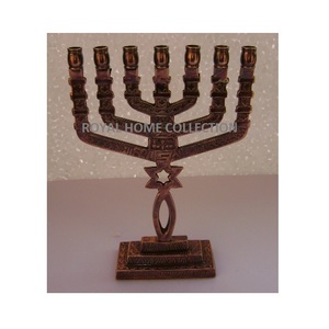 Candelabro de latón en miniatura para decoración del hogar, soporte de vela en miniatura de fabricación al por mayor, arte de Seven Bronze Menorah, producto en oferta - Product Image 1