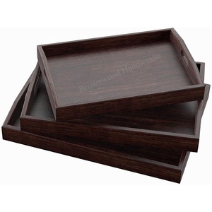 Juego de 3 Bandejas de Madera Hechas a Mano de Primera Calidad en Color Nogal Antiguo, Bandeja de Servicio de Madera Sostenible con Asas - Product Image 1