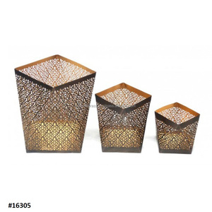 Laiton et verre Votive Diamond Style Home Decoration Round Metal Set de 3 bougeoirs votifs en fer perforé - Product Image 3