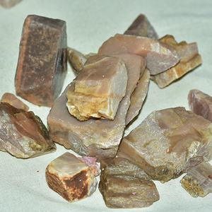 Piedra preciosa lunar en bruto natural para la fabricación de joyas. Mayorista Proveedor POR CASA DE PLATA - Product Image 2