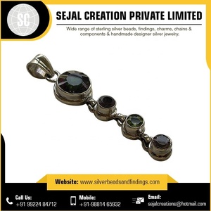 Prix de gros Pendentif en argent sterling 925 avec pierres précieuses en cristal d'Inde Pendentifs à breloque Matériau principal Argent - Product Image 3