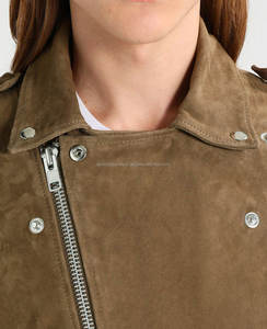 แจ็คเก็ตและเสื้อโค้ทมอเตอร์ไซค์หนังกลับแท้ ขายส่งจำนวนมากสำหรับผู้ชาย รุ่นใหม่ล่าสุด ปี 2026 - Product Image 1