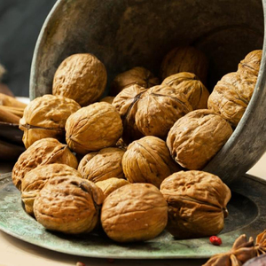 Nueces Secas Crudas de Alta Calidad al por Mayor, Paquete de 10 kg a Precio Económico - Product Image 1