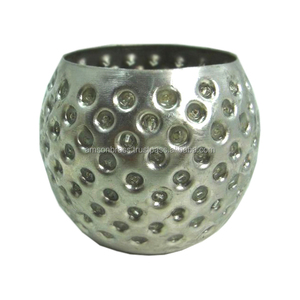 Portavelas de hierro y metal Diseño clásico Cuenco de metal Portavelas votivo Hierro de metal Diseño punteado decorativo - Product Image 1