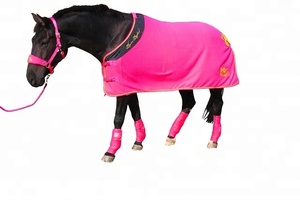 Couverture en polaire pour cheval, légère, respirante et absorbant la transpiration, idéale pour l'écurie et la pâturée - Product Image 2
